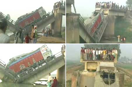 Bridge Collapse on When A Bridge On The Highway  Caved In  And Broke Into Two Parts