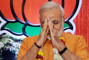 Eyes on polls, Narendra Modi calls for 'Congress-free Bharat ...