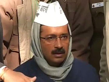 AAP seeks 10 days from Lt Governor; Arvind Kejriwal asks Congress.