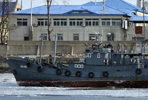 Japan plans to give patrol boats to Manila: report