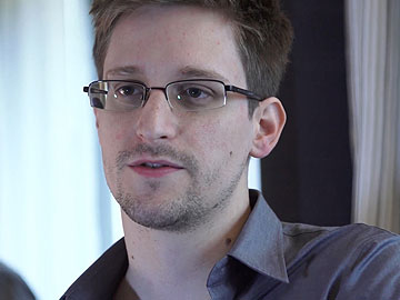 edward_snowden_file_ap_360.jpg