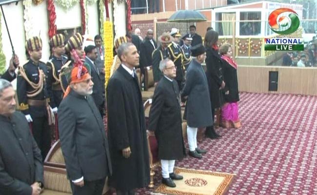 Cheers From Crowd as PM, President Obama Arrive for Republic Day.