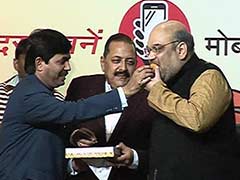 Amit_Shah_laddoo_240x180.jpg