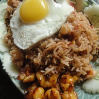Khao Klukh Krapi (Rice with Shrimp Paste)