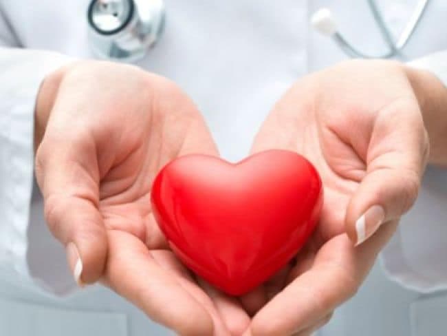 Heart failure patients with clogged arteries have a better chance of surviving 10 years if they get bypass surgery. (Representational Image)