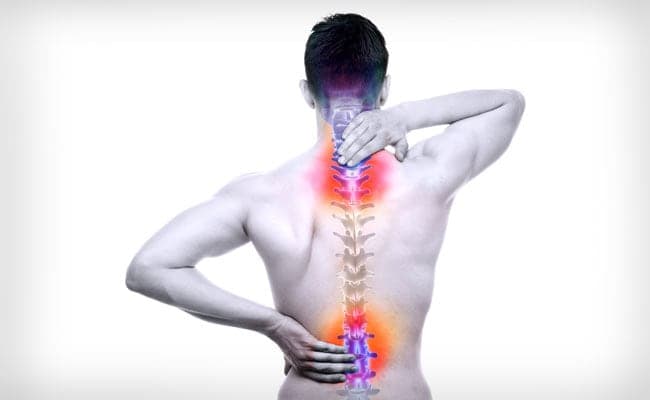 Spine Day: Cat cow pose stretches your spine and can improve your posture